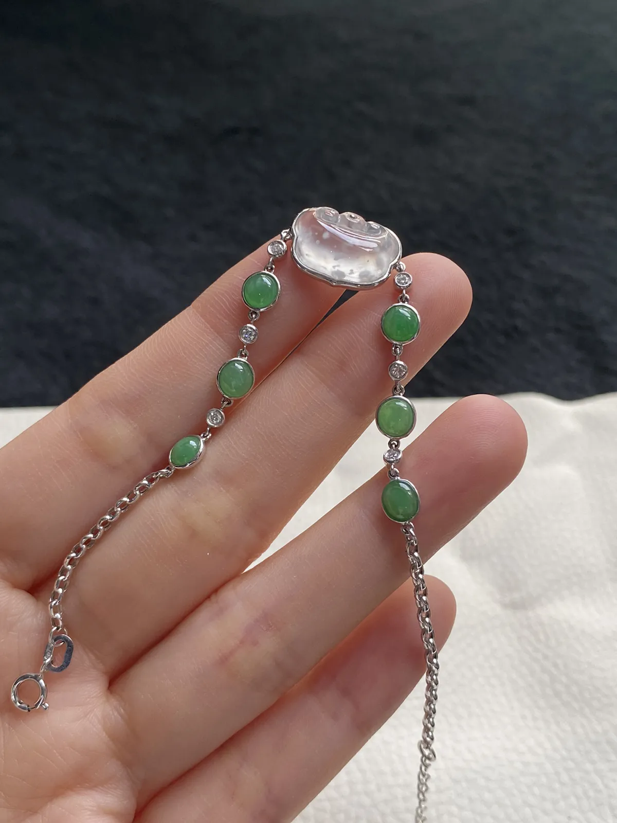 翡翠手链，印记：Au750,伴钻石