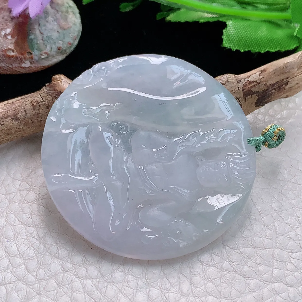 yn实拍51*5.2缅甸天然翡翠不动冥王吊坠冰透精雕生肖守护神玉坠