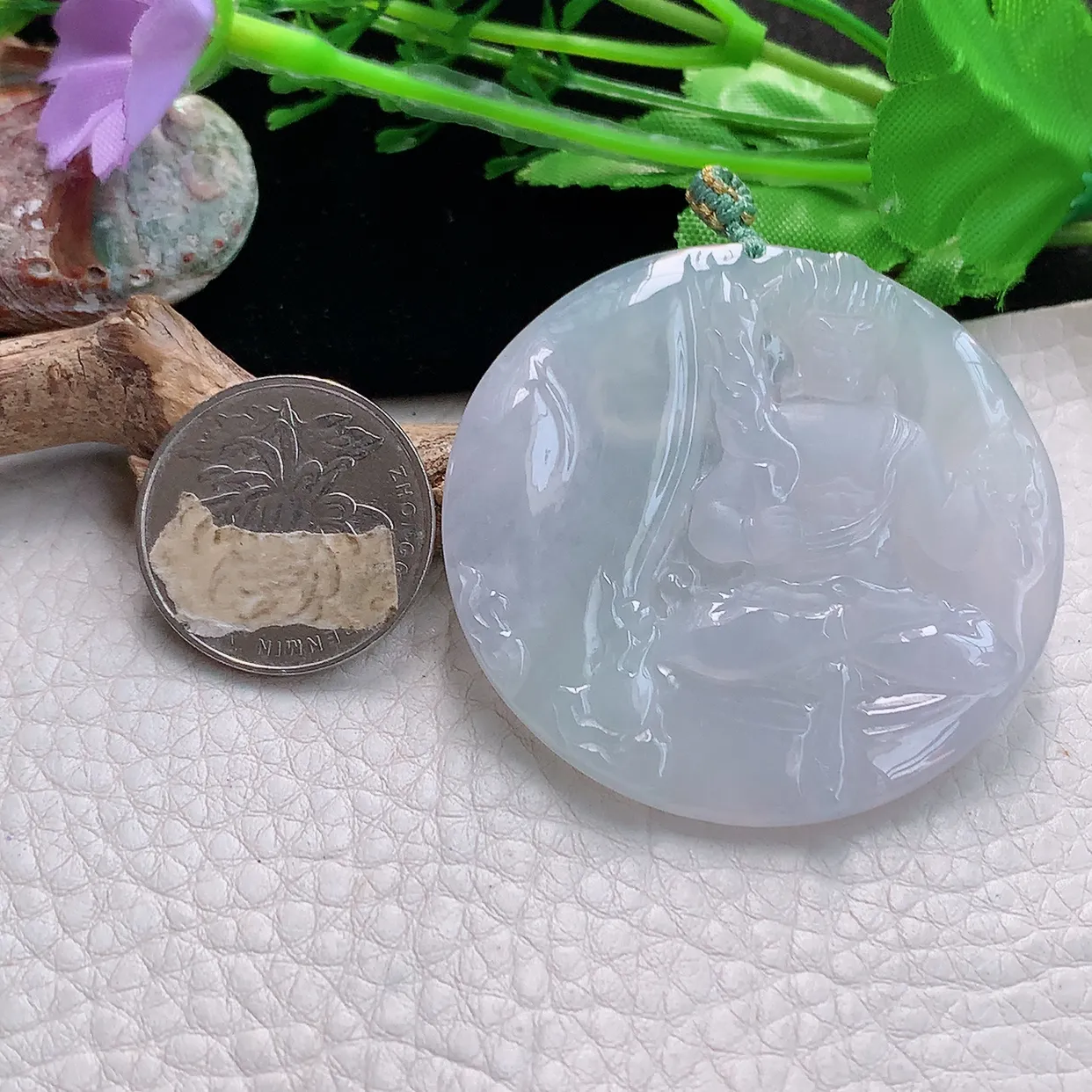 yn实拍51*5.2缅甸天然翡翠不动明王菩萨吊坠白月光生肖守护神