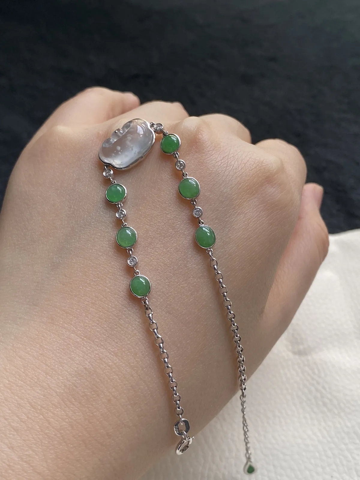 翡翠手链，印记：Au750,伴钻石