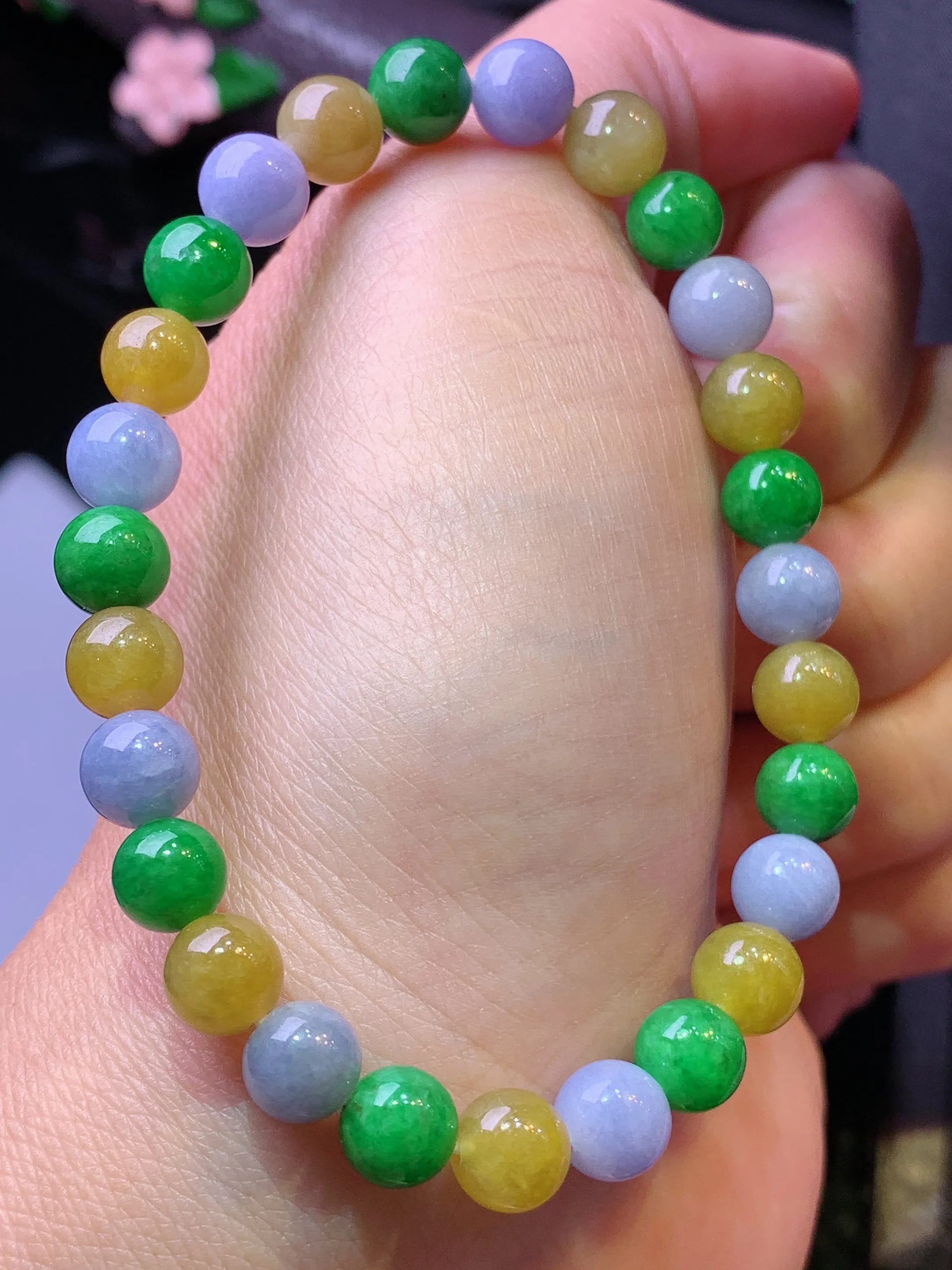 三色圆珠手链 玉质细腻 水润亮眼 色泽艳丽 整体尺寸6.6