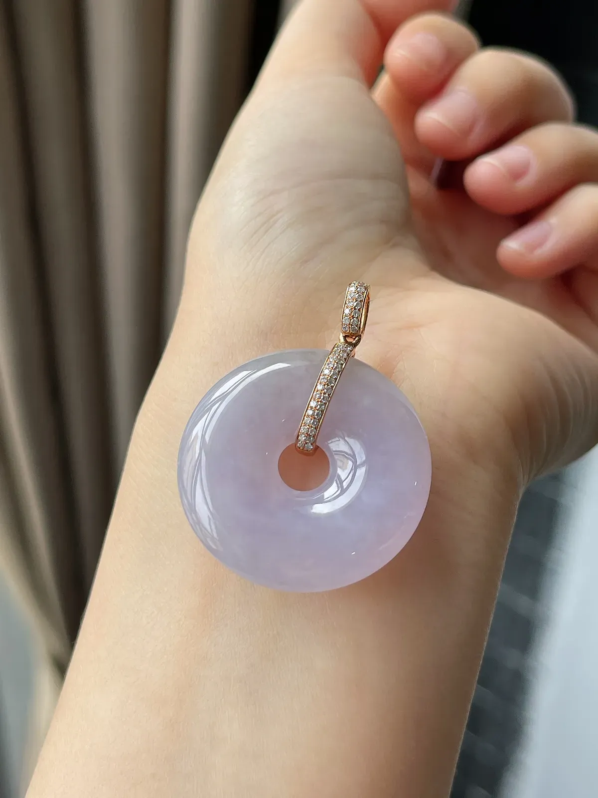 18k金镶嵌翡翠冰糯种紫色平安扣