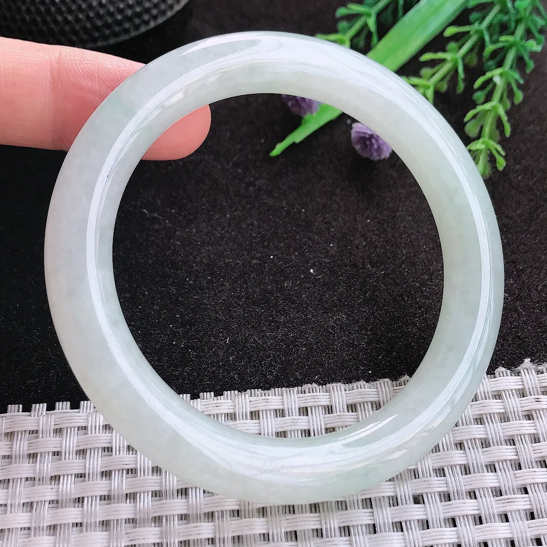 天然A货翡翠56.5/9.5/9.7老坑秀气冰润冰晴底圆条手镯玉镯