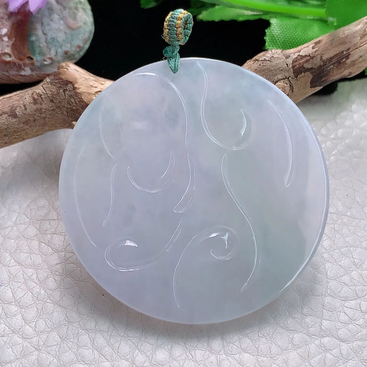 yn实拍51*5.2缅甸天然翡翠不动冥王吊坠冰透精雕生肖守护神玉坠