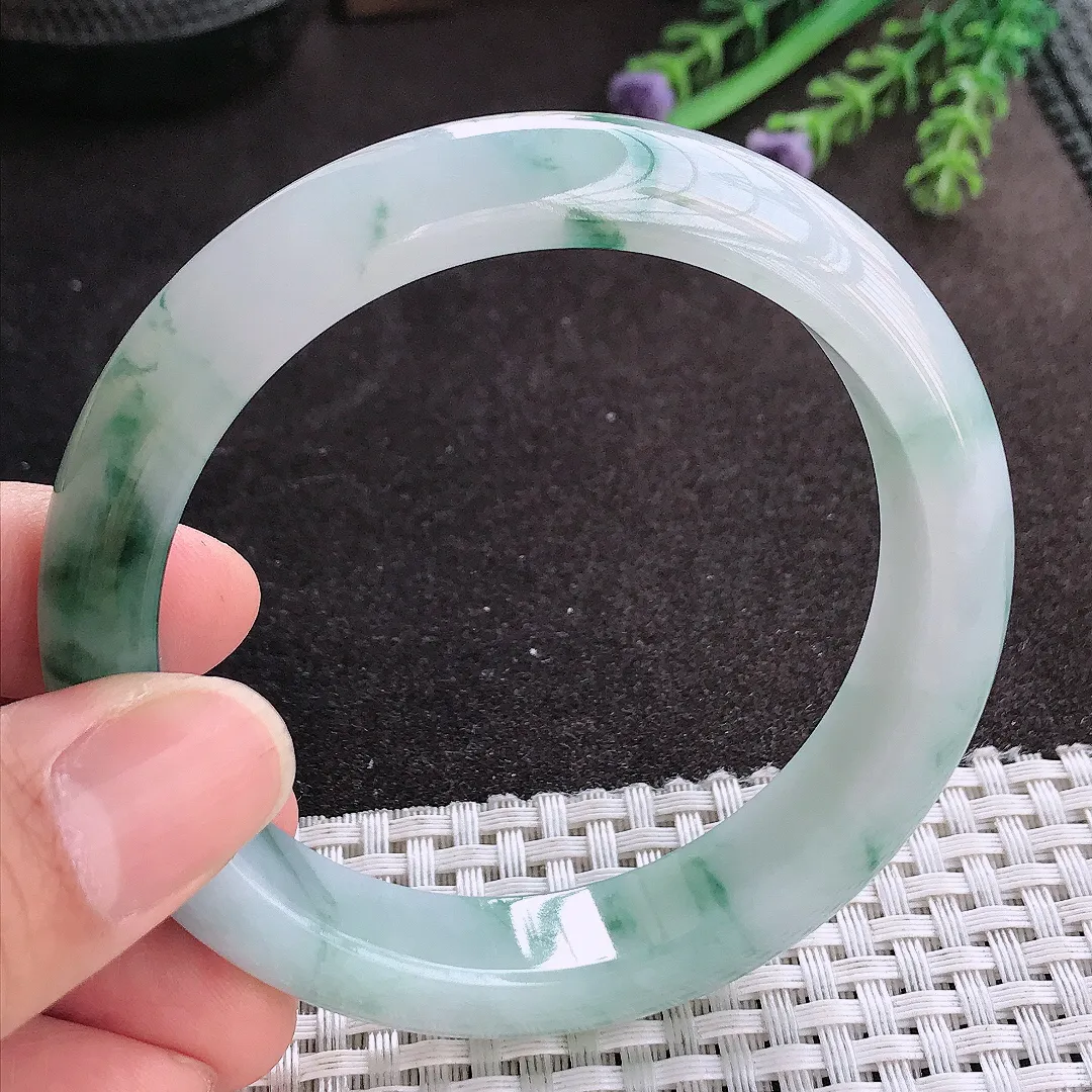 天然A货翡翠58.8/13.5/8.7老坑冰胶水灵飘花手镯宽边玉镯