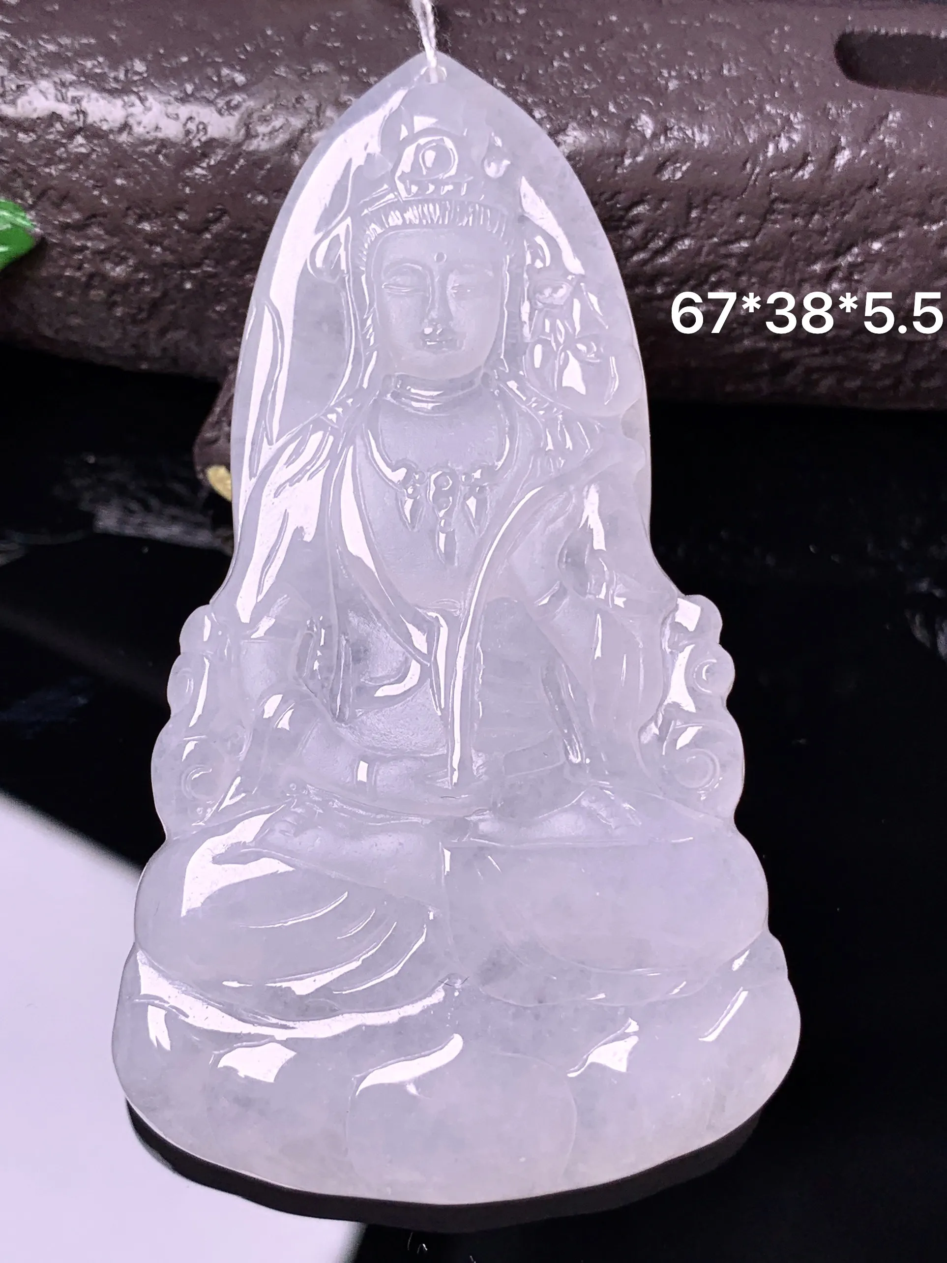 冰种度母观音吊坠 玉质细腻 水润亮眼 色泽艳丽 整体尺寸67*38*5.5