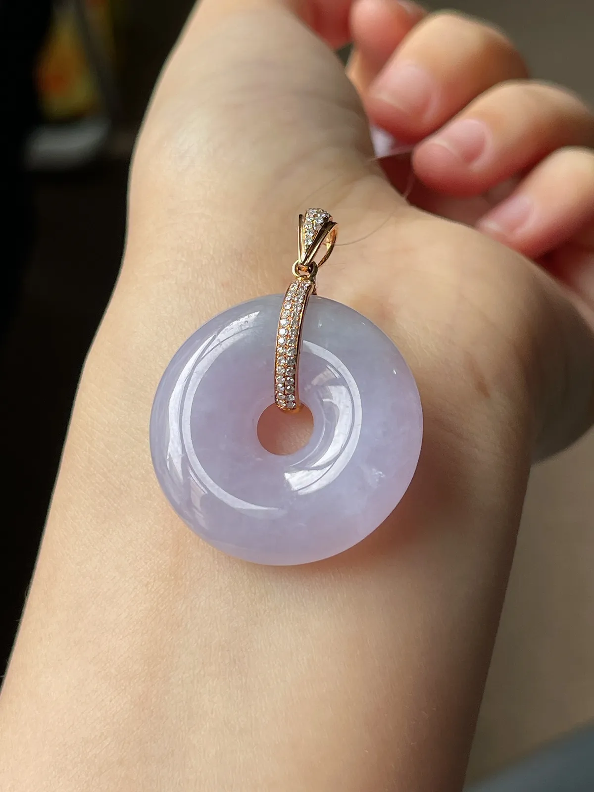 18k金镶嵌翡翠冰糯种紫色平安扣