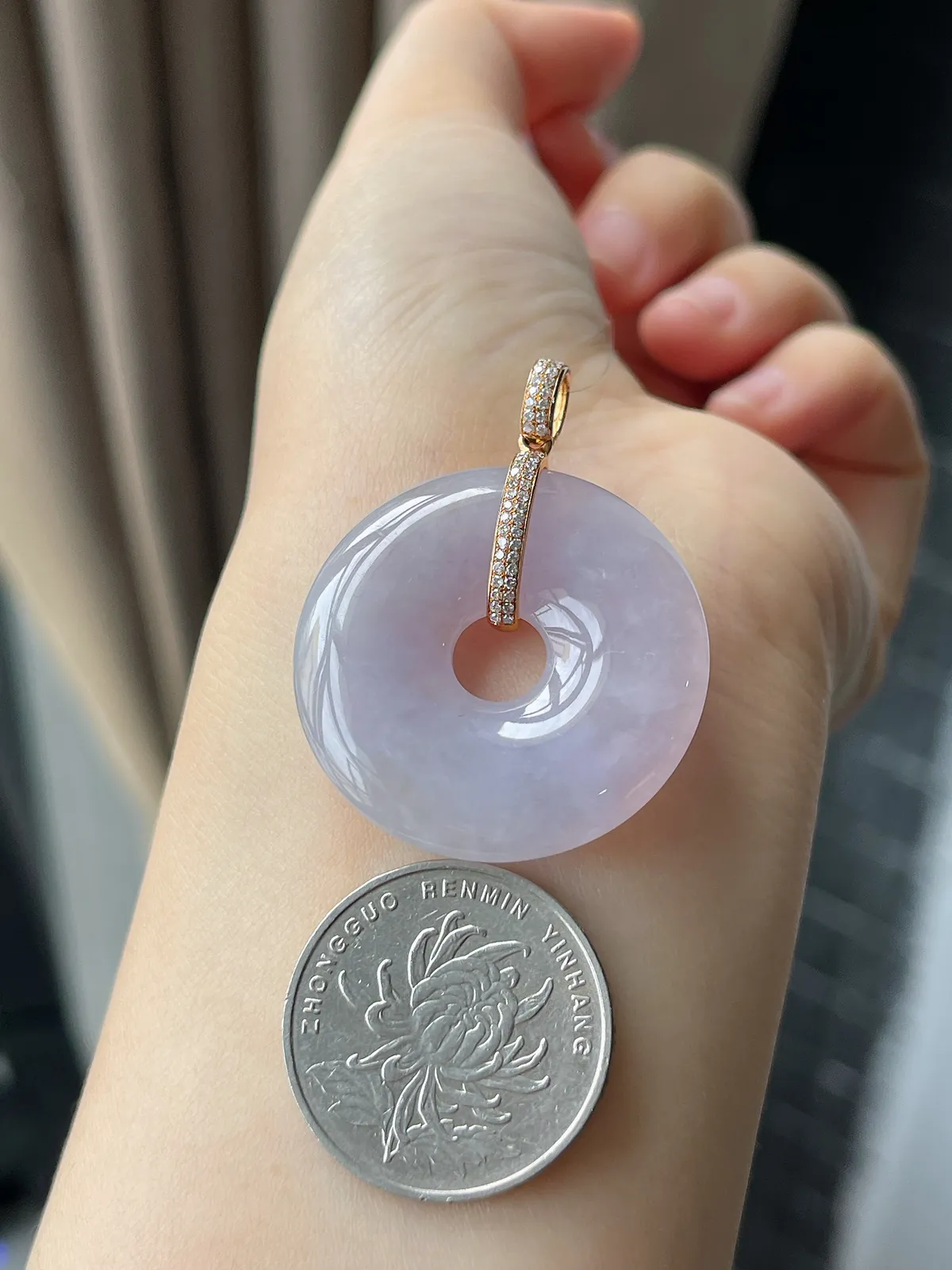 18k金镶嵌翡翠冰糯种紫色平安扣