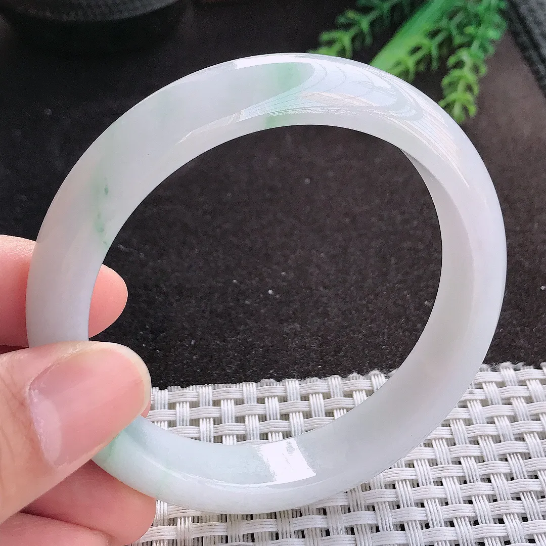 天然A货翡翠59/13.6/8.3老坑冰润水灵飘花手镯宽边玉镯