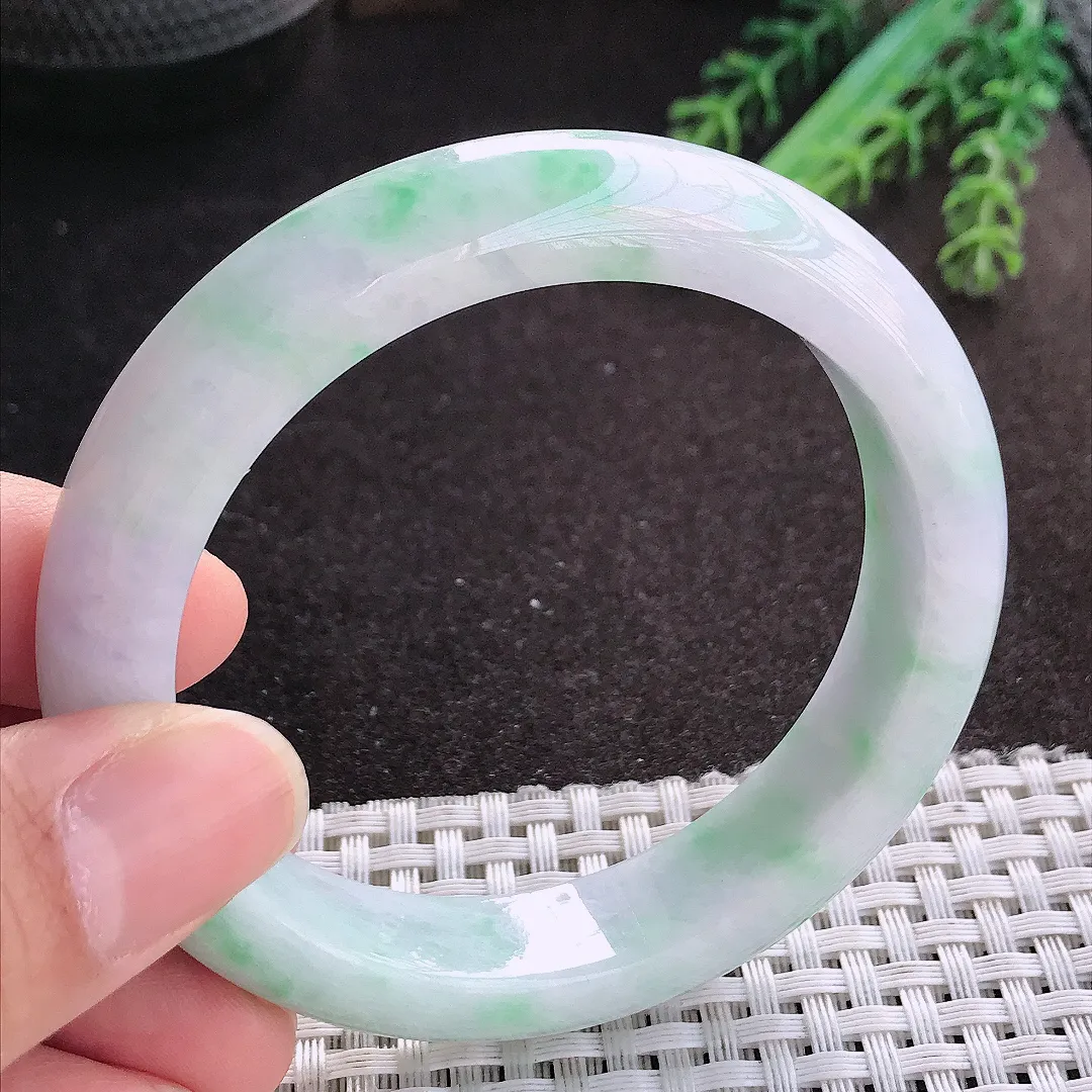 天然A货翡翠55.5/12.6/9老坑秀气温润飘花手镯宽边玉镯