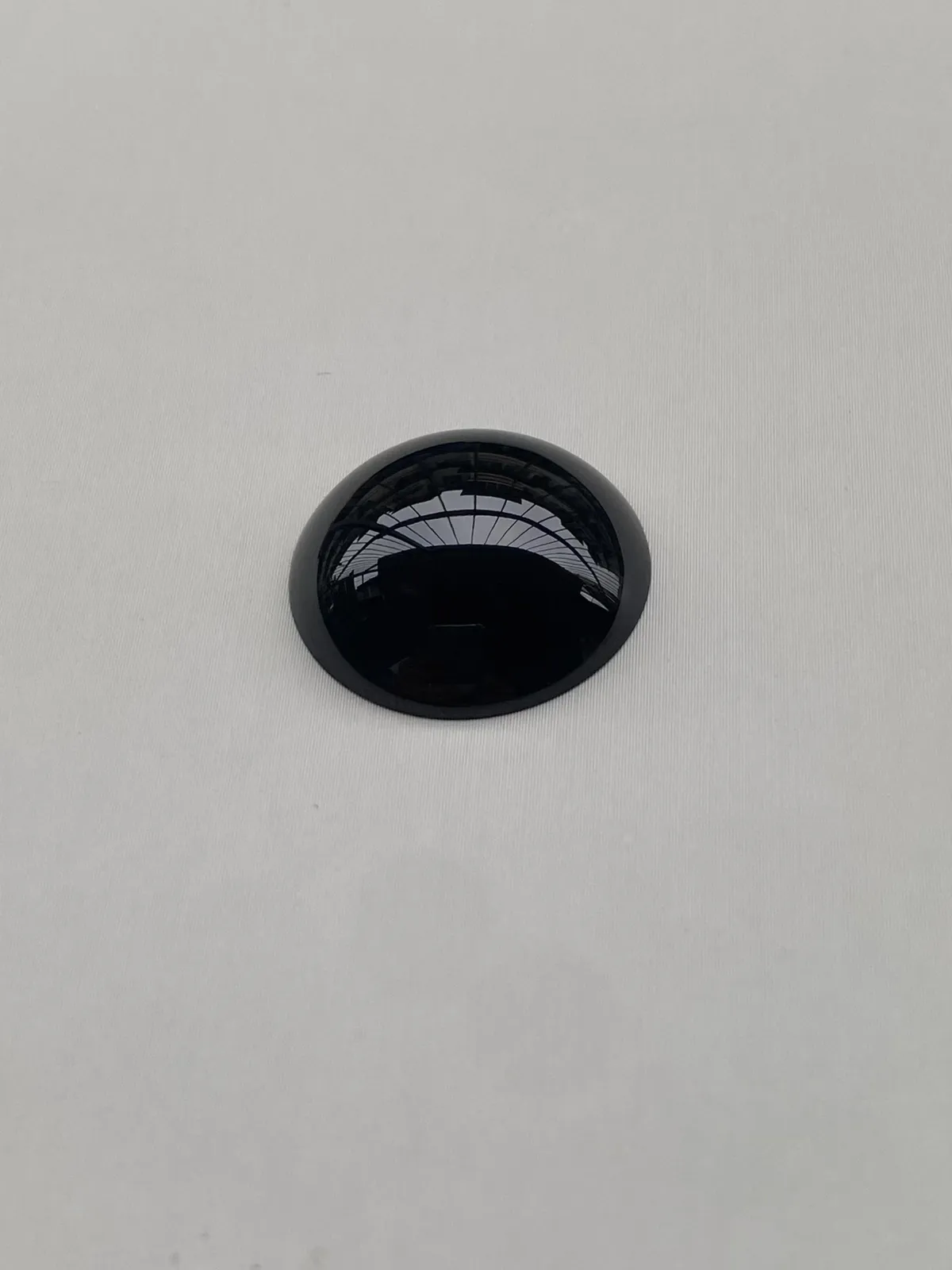 墨翠【鸽子蛋】细腻干净，黑度好、性价比高，雕工精湛，打灯透绿‘