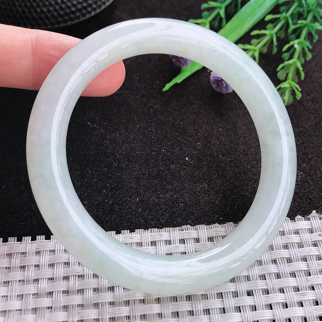 天然A货翡翠56.5/9.5/9.7老坑秀气冰润冰晴底圆条手镯玉镯