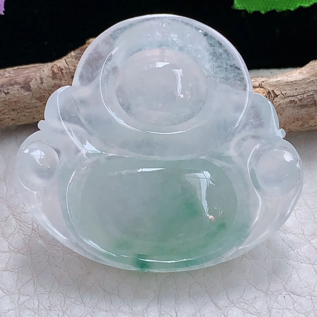 gp 实拍缅甸天然翡翠冰种飘花大佛公吊坠