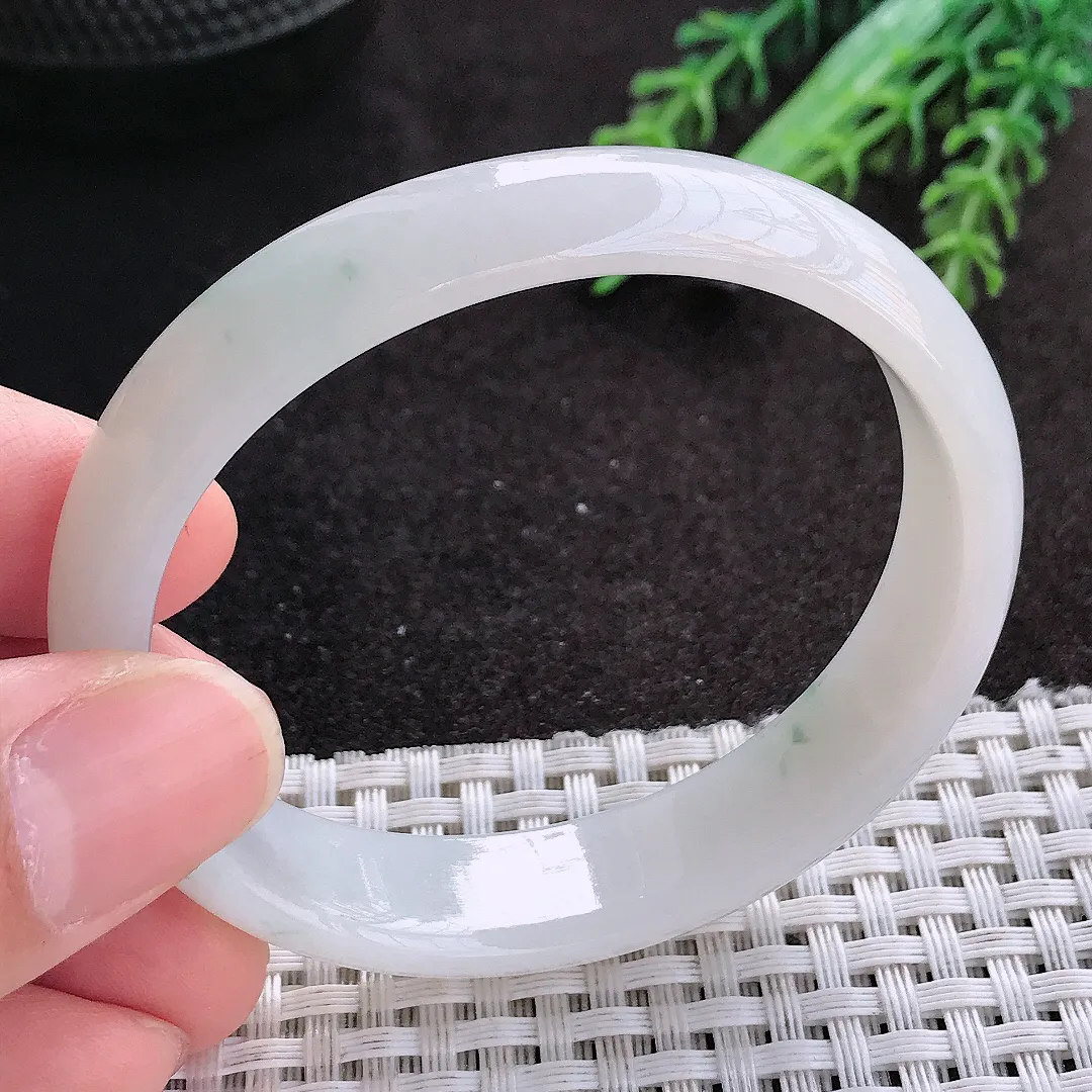 天然A货翡翠54/48.5/13.3/6.1老坑秀气冰润贵妃手镯宽边玉镯