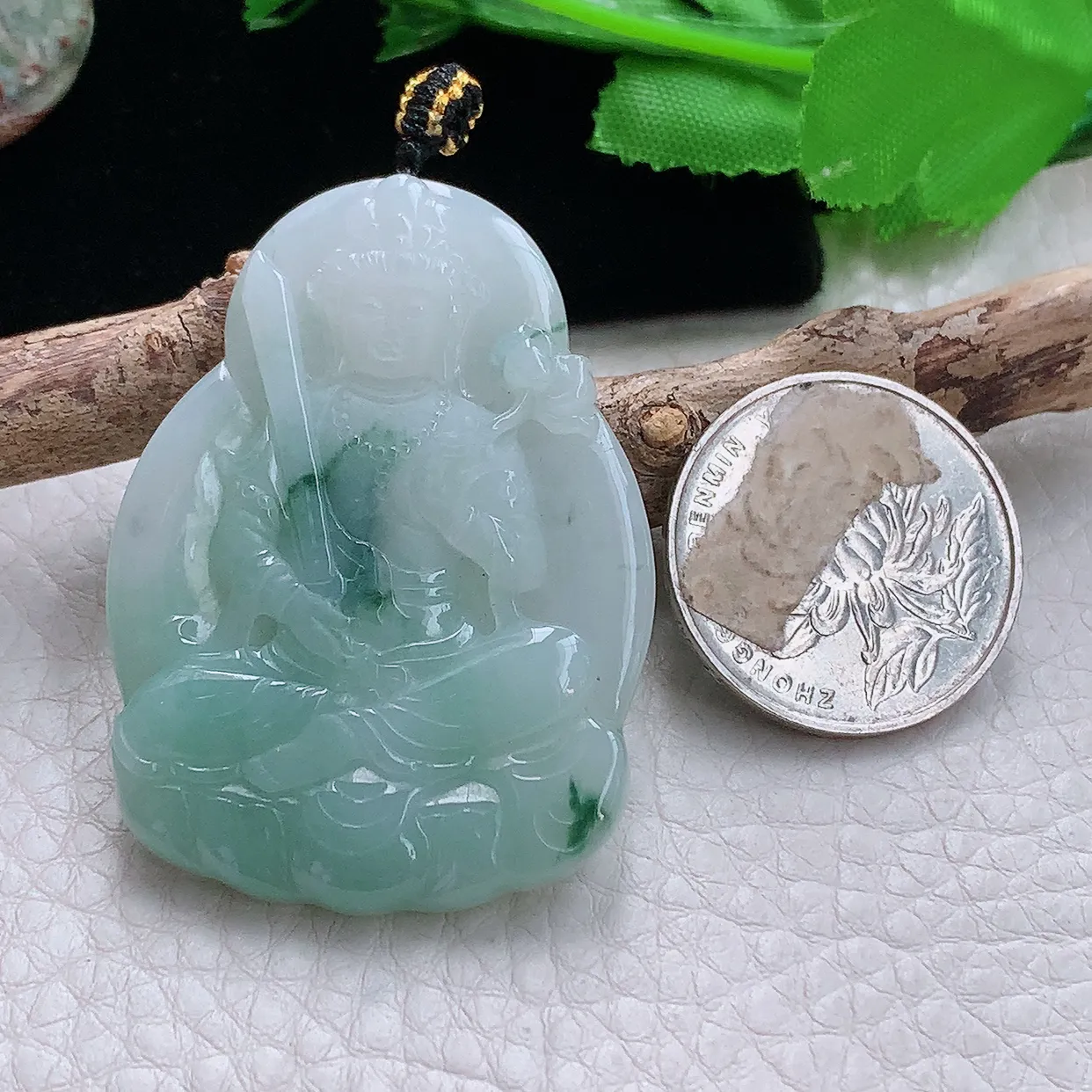 kh实拍49*35.3*6天然翡翠a货精雕飘花虚空藏玉吊坠生肖守护神玉坠