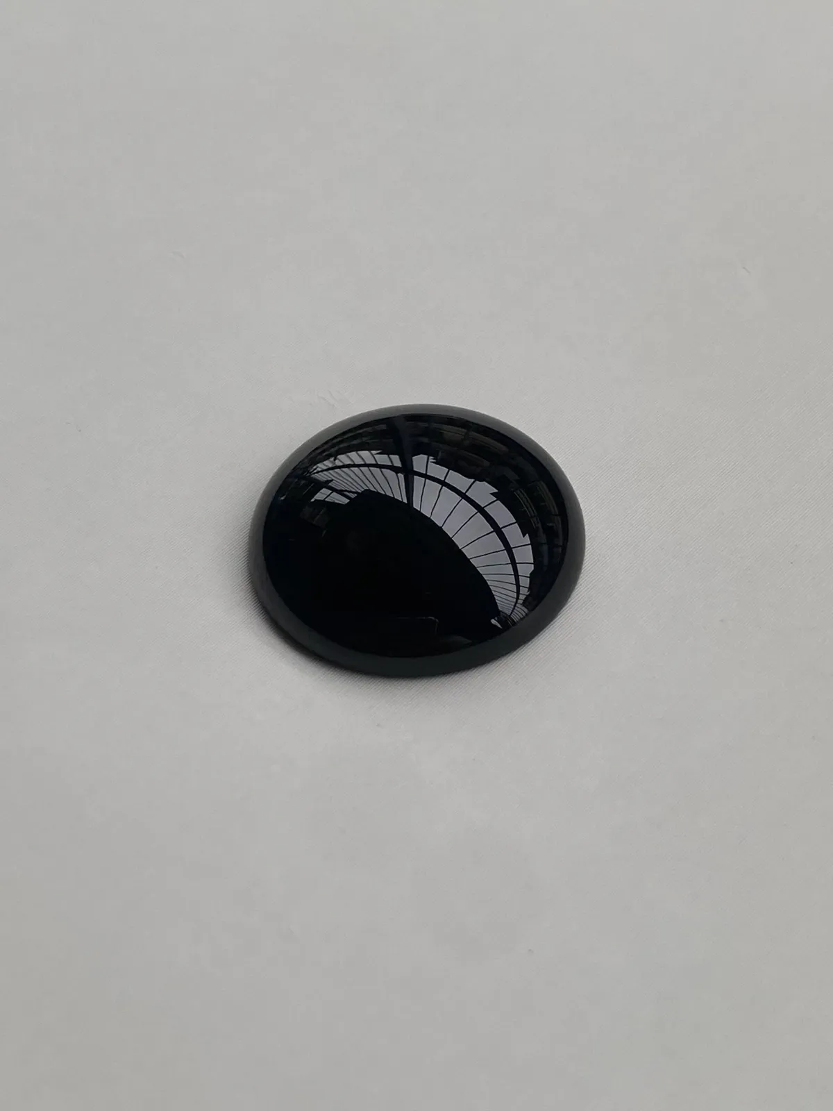 墨翠【蛋面】细腻干净，黑度好、性价比高，雕工精湛，打灯透绿‘