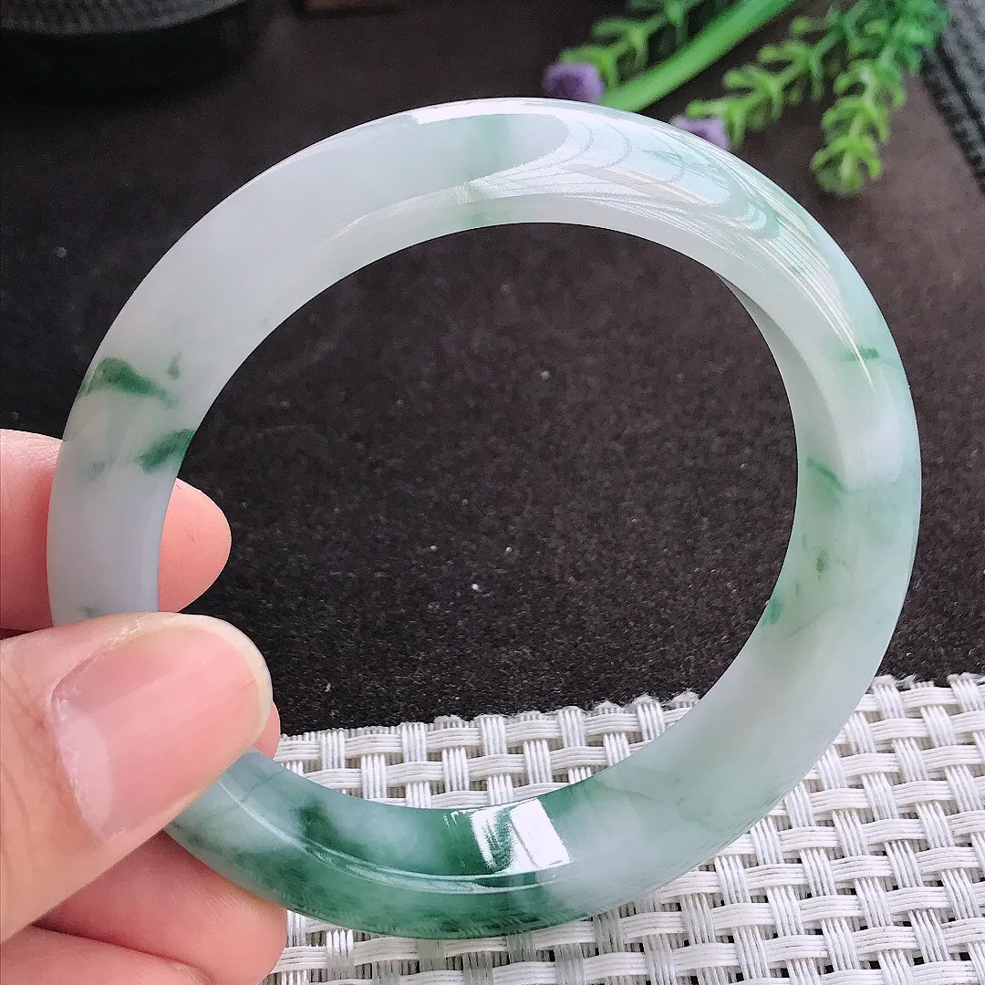 天然A货翡翠58.8/13.5/8.7老坑冰胶水灵飘花手镯宽边玉镯