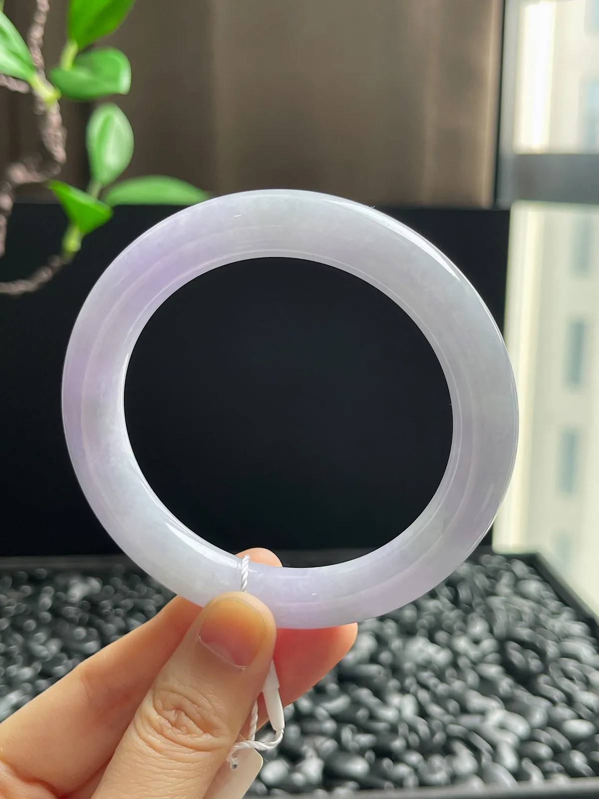 圆镯59圈口，翡翠冰糯种紫色手镯