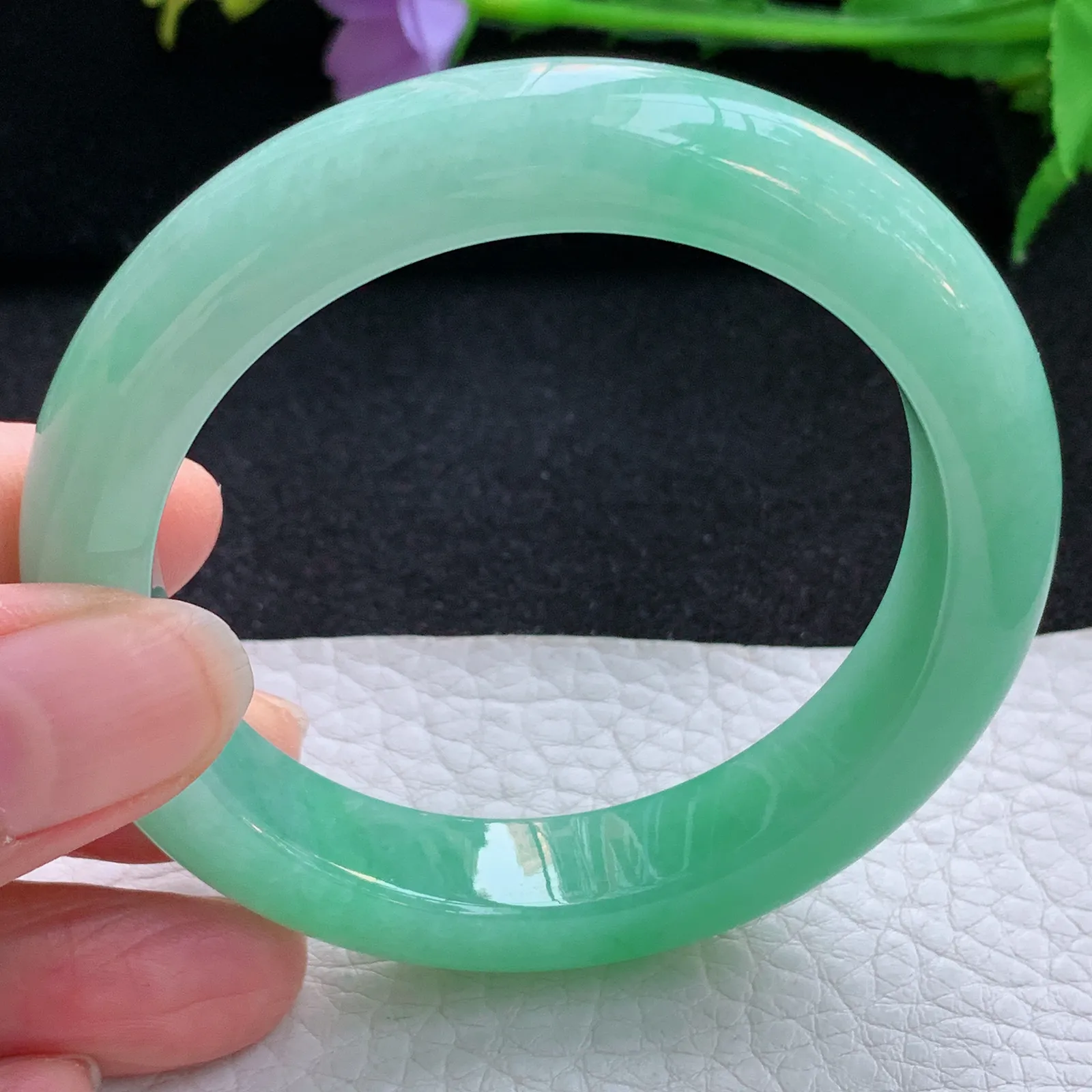 js小圈口53*11.8*9平安镯 翡翠a货玉手镯冰胶满绿宽边珠宝玉手环