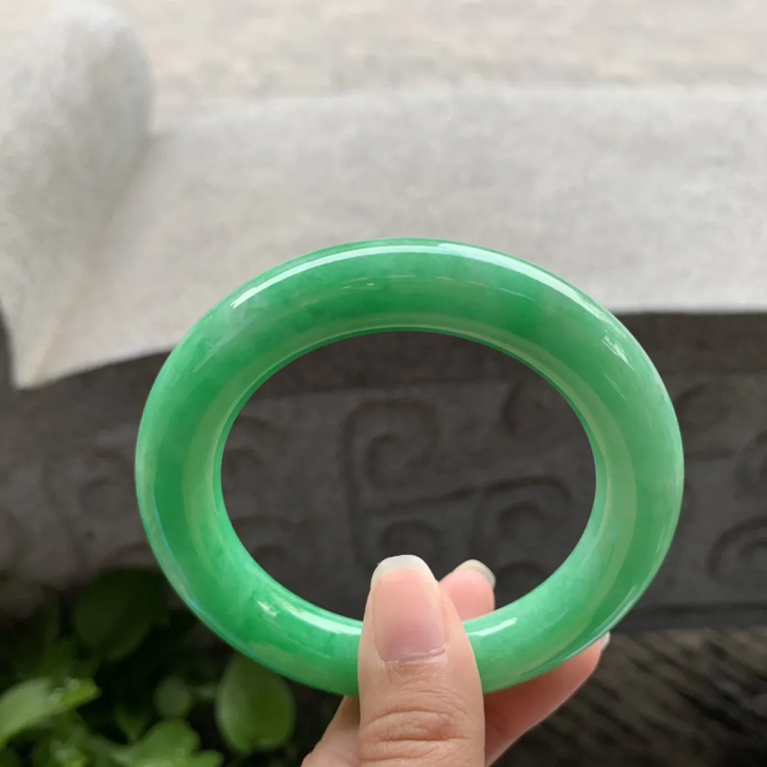 圈口55.8-11.5 【满阳绿圆条手镯】圆条55 56可戴