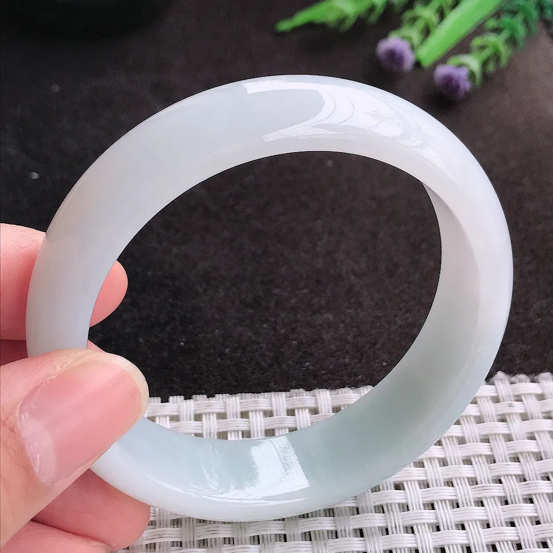 天然A货翡翠56.8/15.9/7.8老坑秀气温润轮胎手镯宽边玉镯