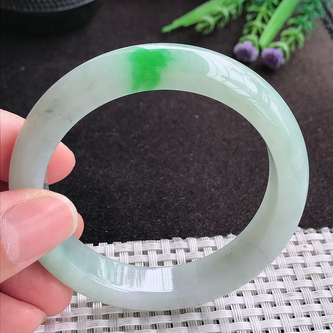 天然A货翡翠55.8/12.5/8.7老坑精美温润飘阳绿手镯宽边玉镯