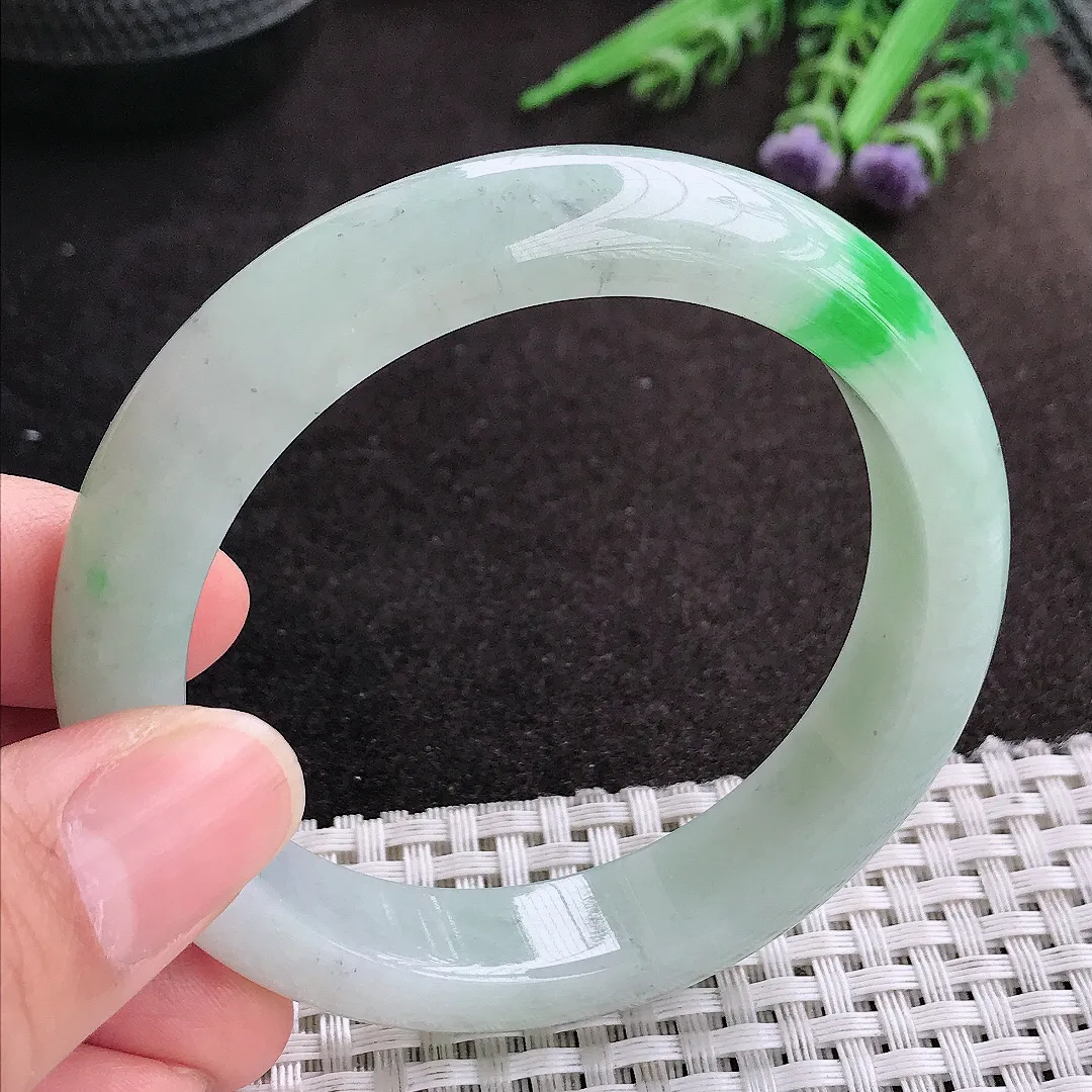 天然A货翡翠55.8/12.5/8.7老坑精美温润飘阳绿手镯宽边玉镯