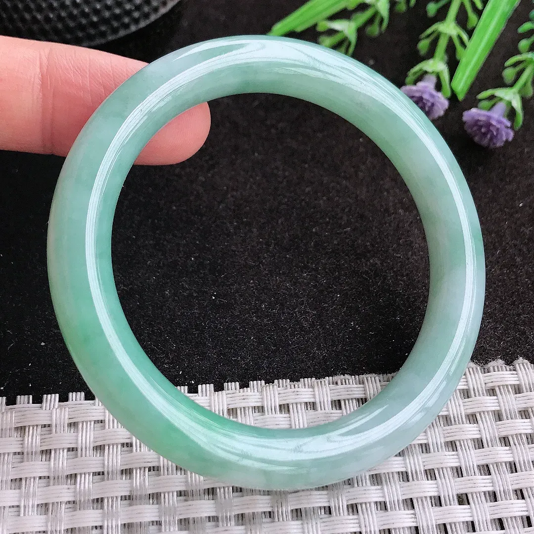 天然A货翡翠51.5/8.8/8.6小圈口老坑冰润满色圆条手镯玉镯