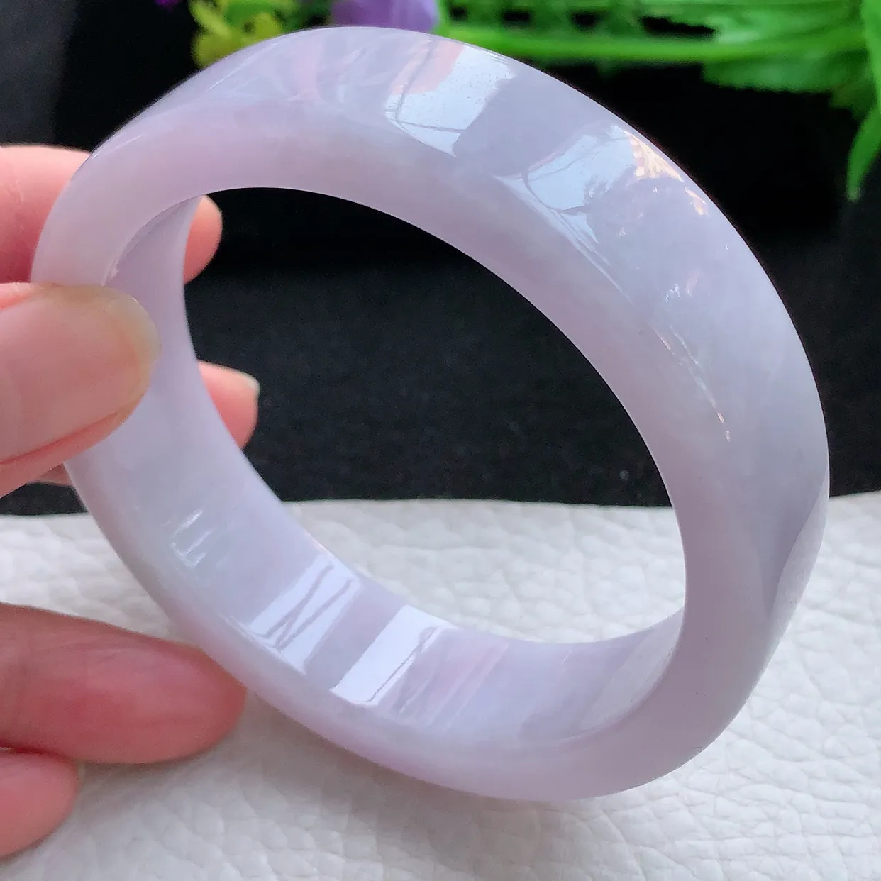 hh大圈口59*17.2*7.5宽扁轮胎镯 翡翠a货玉手镯特色春带彩宽边珠宝玉手环