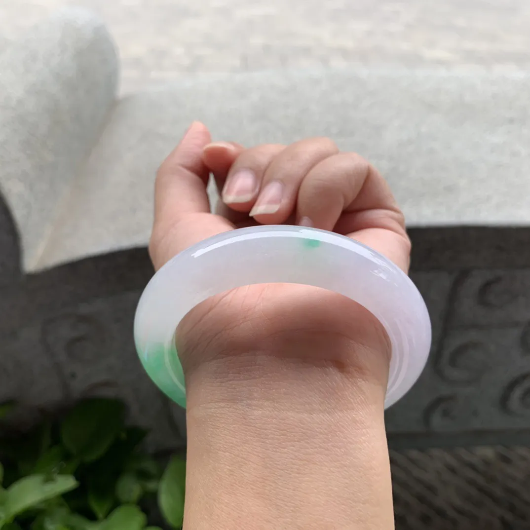 圈口55.8-12.4-10.1 【冰飘阳绿正圈手镯】正圈55 56可戴