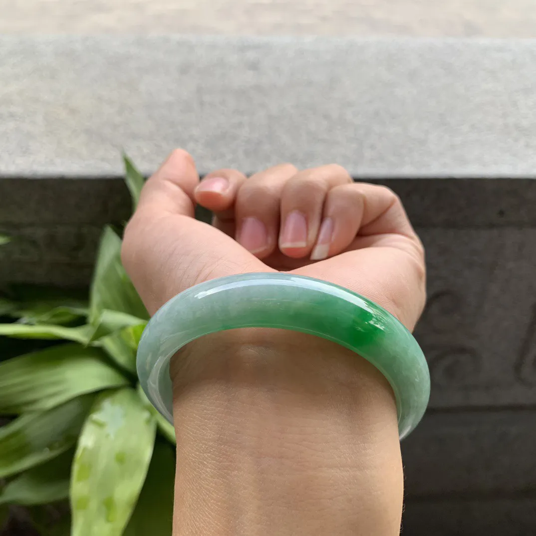 圈口54.8-12.6-8 【辣绿正圈手镯】正圈54 55可戴