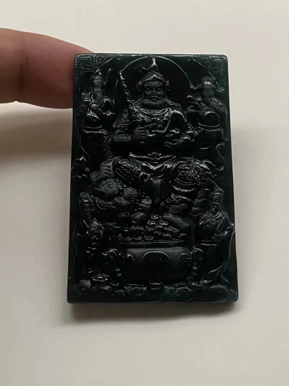 墨翠【赵公明—五路财神】细腻干净，黑度好，性价比高，雕工精湛，打灯透绿.