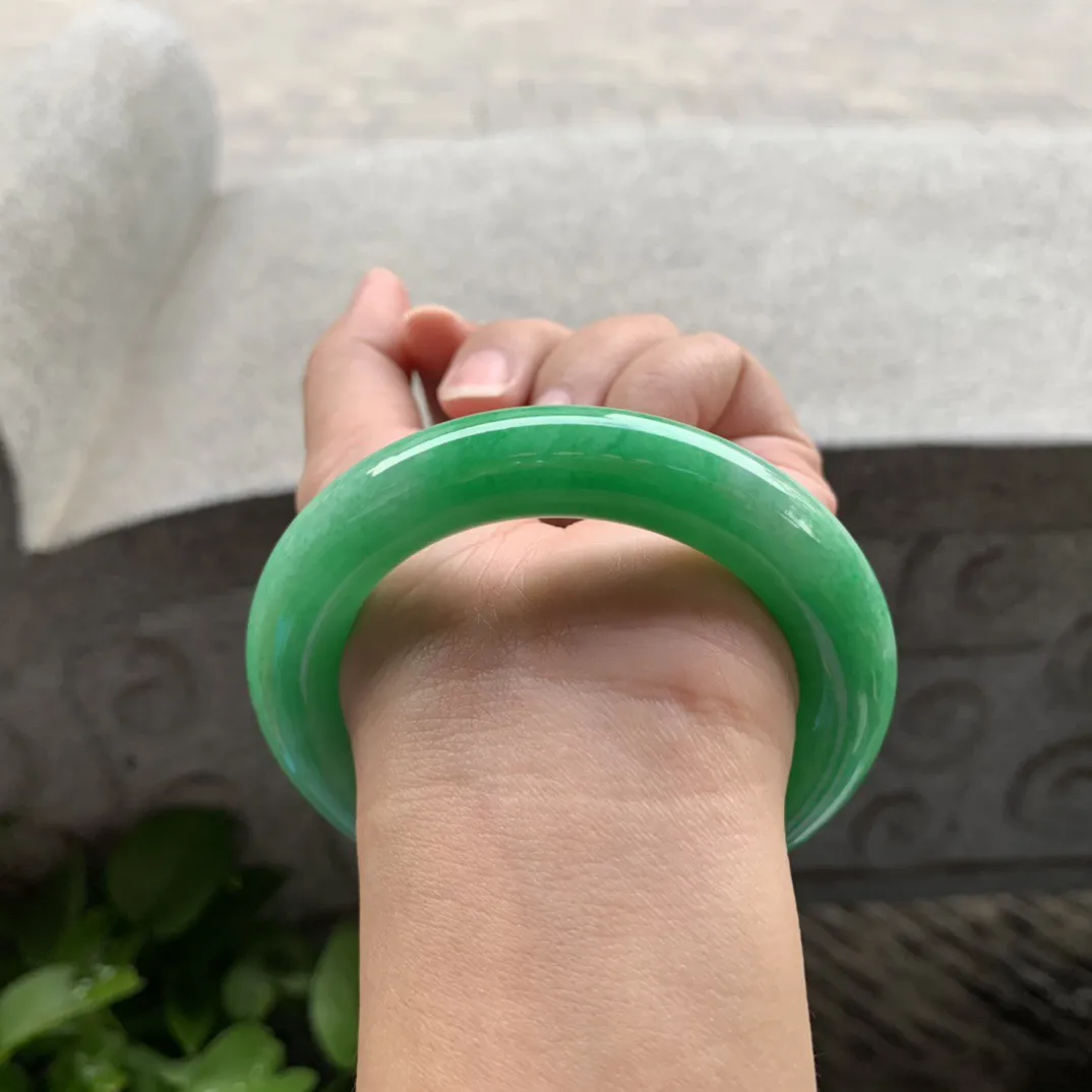 圈口55.8-11.5 【满阳绿圆条手镯】圆条55 56可戴