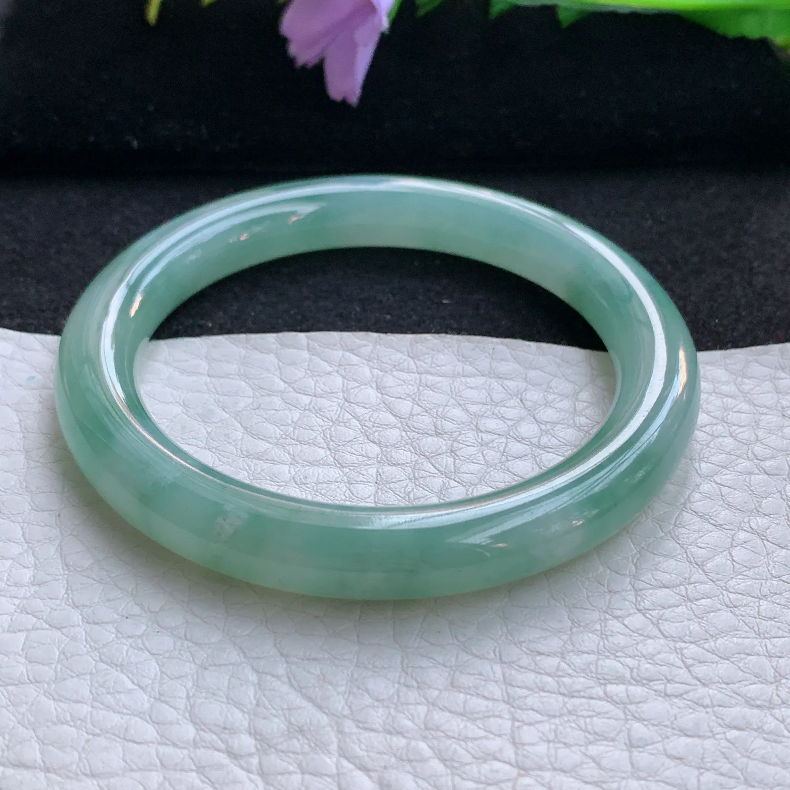 n小圈口52*8.3*8.8叮当镯 翡翠a货玉手镯雅韵圆条珠宝玉手环