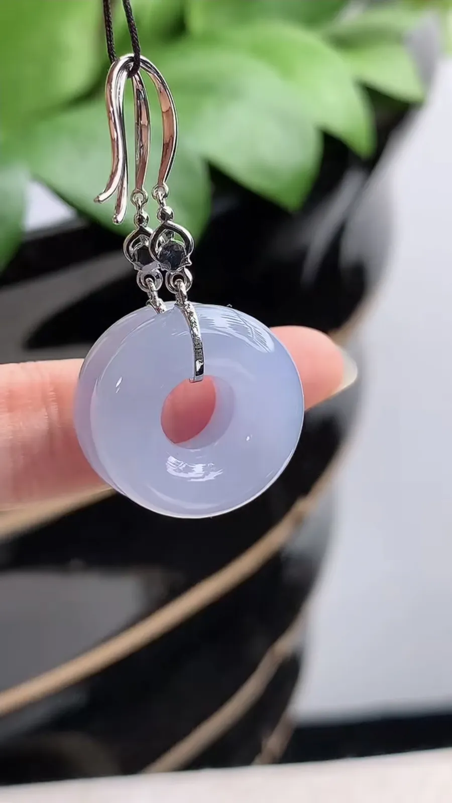 a货翡翠老坑冰种18K金镶嵌紫罗兰平安环耳坠 尺寸19×5.8mm 重量9.08g 1206