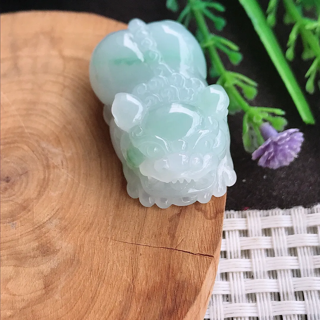 天然A货翡翠37.5/21/12.8老坑秀气冰润飘花貔貅吊坠翡翠挂件