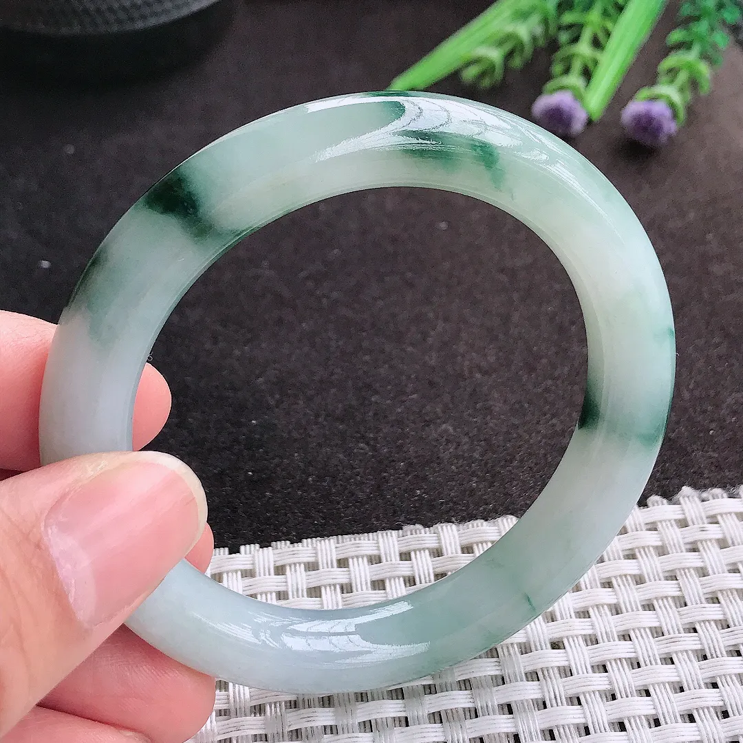 天然A货翡翠53/10.5/9.5老坑精美冰润飘花圆条手镯玉镯