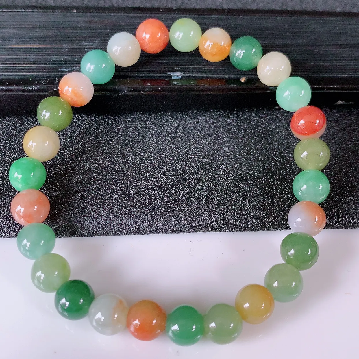 自然光实拍，冰润多宝翡翠手链，多彩翡翠手串，颜色丰富，料子细腻，高档大气，自戴送礼佳品！#46.11