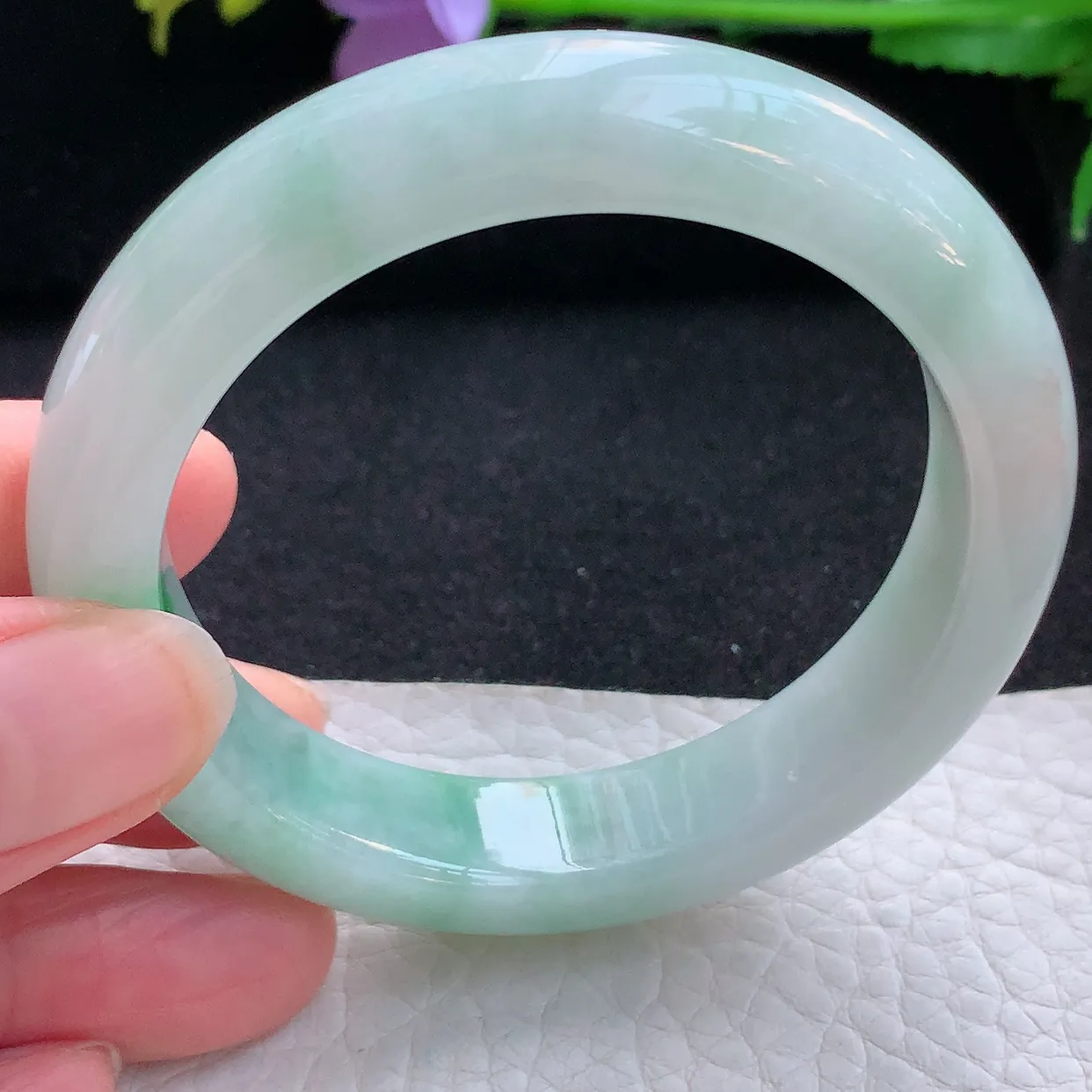 zjf小圈口52.5*12.5*8.3平安镯 翡翠a货玉手镯清新飘绿宽边珠宝玉手环