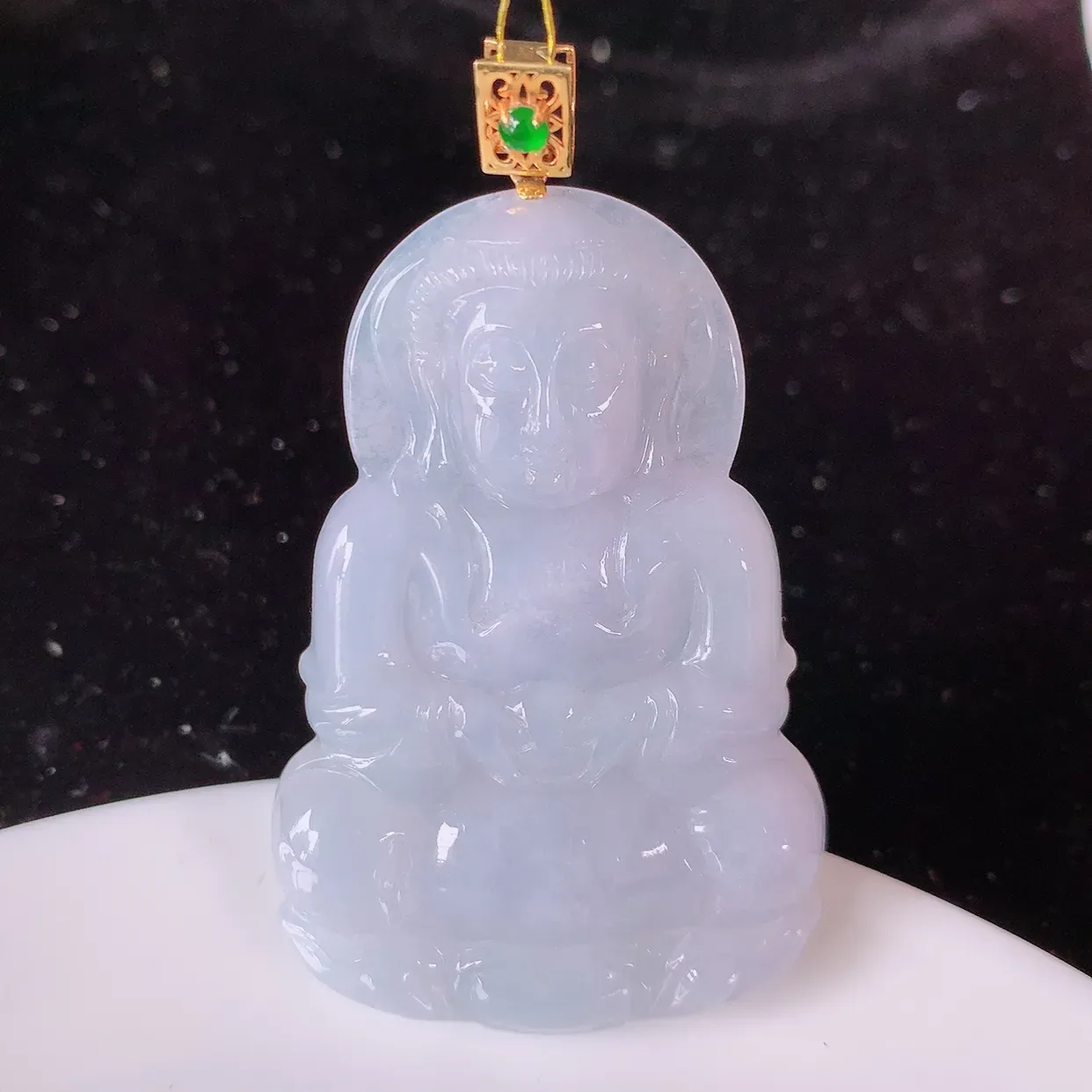 18K金镶嵌冰润紫罗兰翡翠观音菩萨吊坠，赐福翡翠观音，观音面相端庄，品相佳，佩戴气质！#35.11整体59裸石51*33.5*5.8