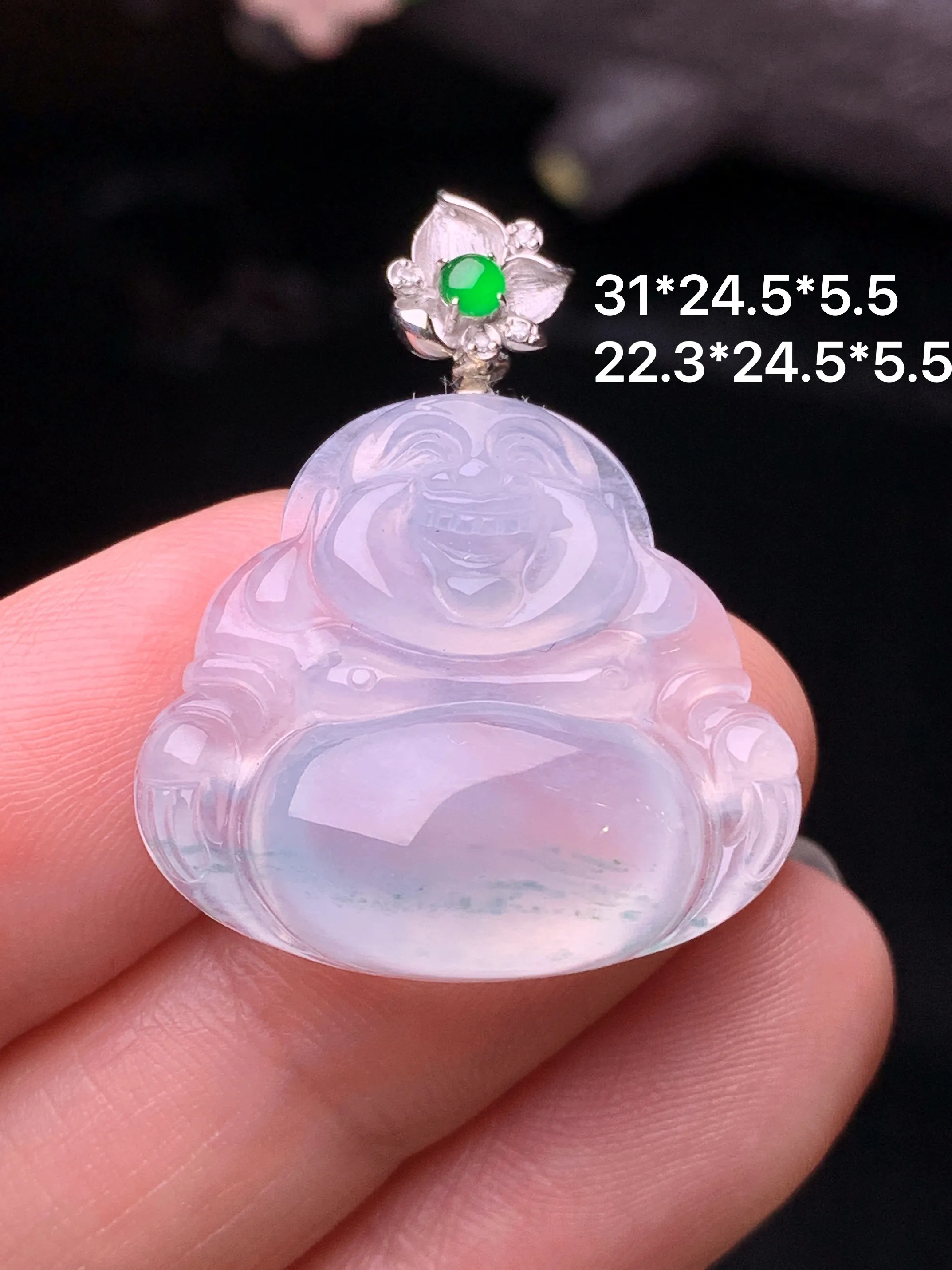 18k金钻镶嵌吊坠 玉质细腻 水润亮眼 色泽艳丽 整体尺寸31*24.5*5.5