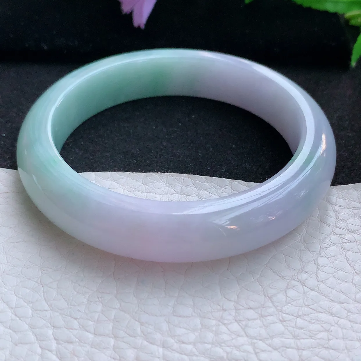 z自然光58*12.8*8.8平安镯 翡翠a货玉手镯春带彩宽边珠宝玉手环