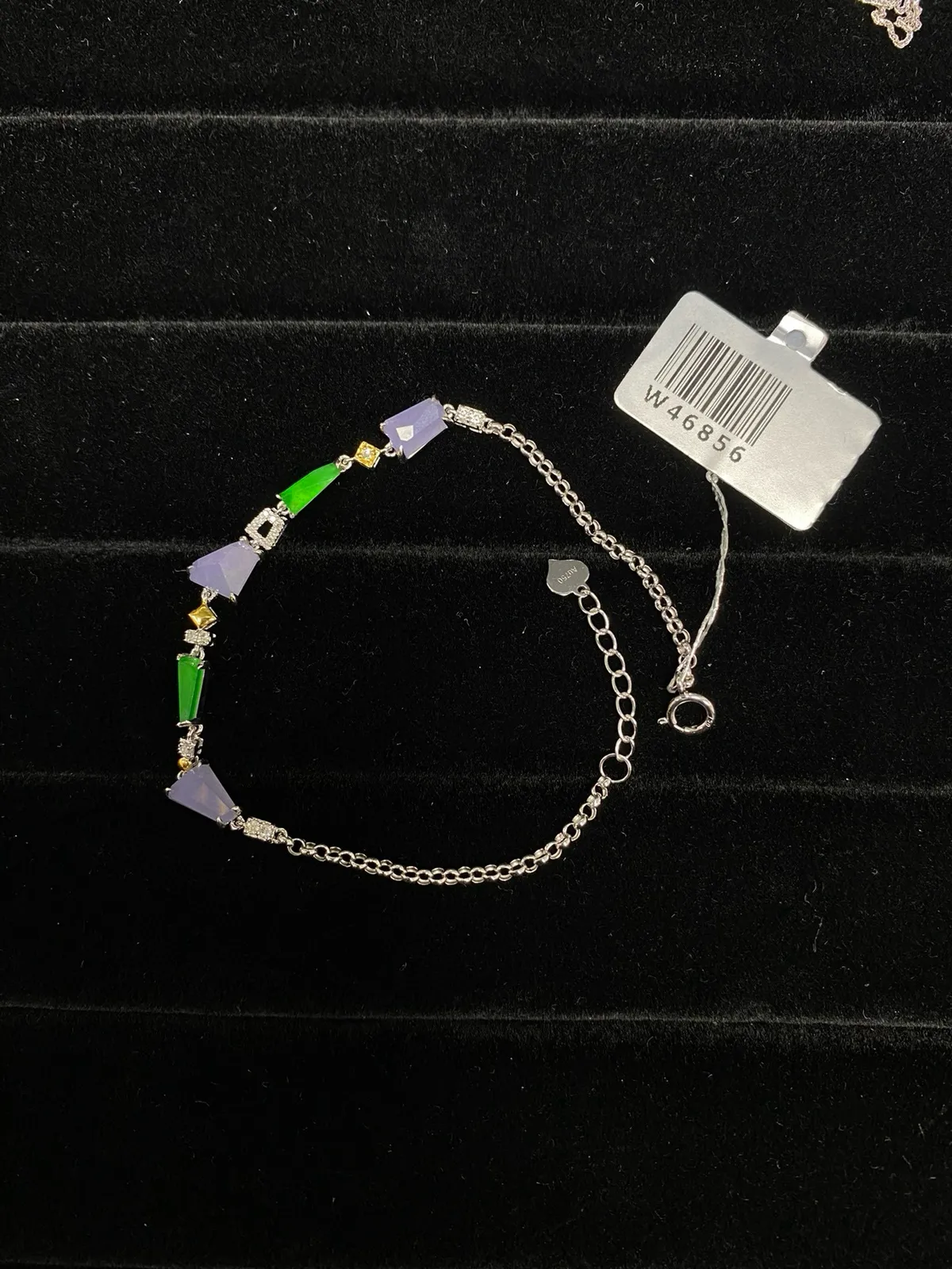 【冰种紫+绿随形镶嵌手链】颗颗冰透，饱满圆润，光泽闪耀，流行款，18K金搭配，裸石尺寸6.8*5*3.1毫米，总长185