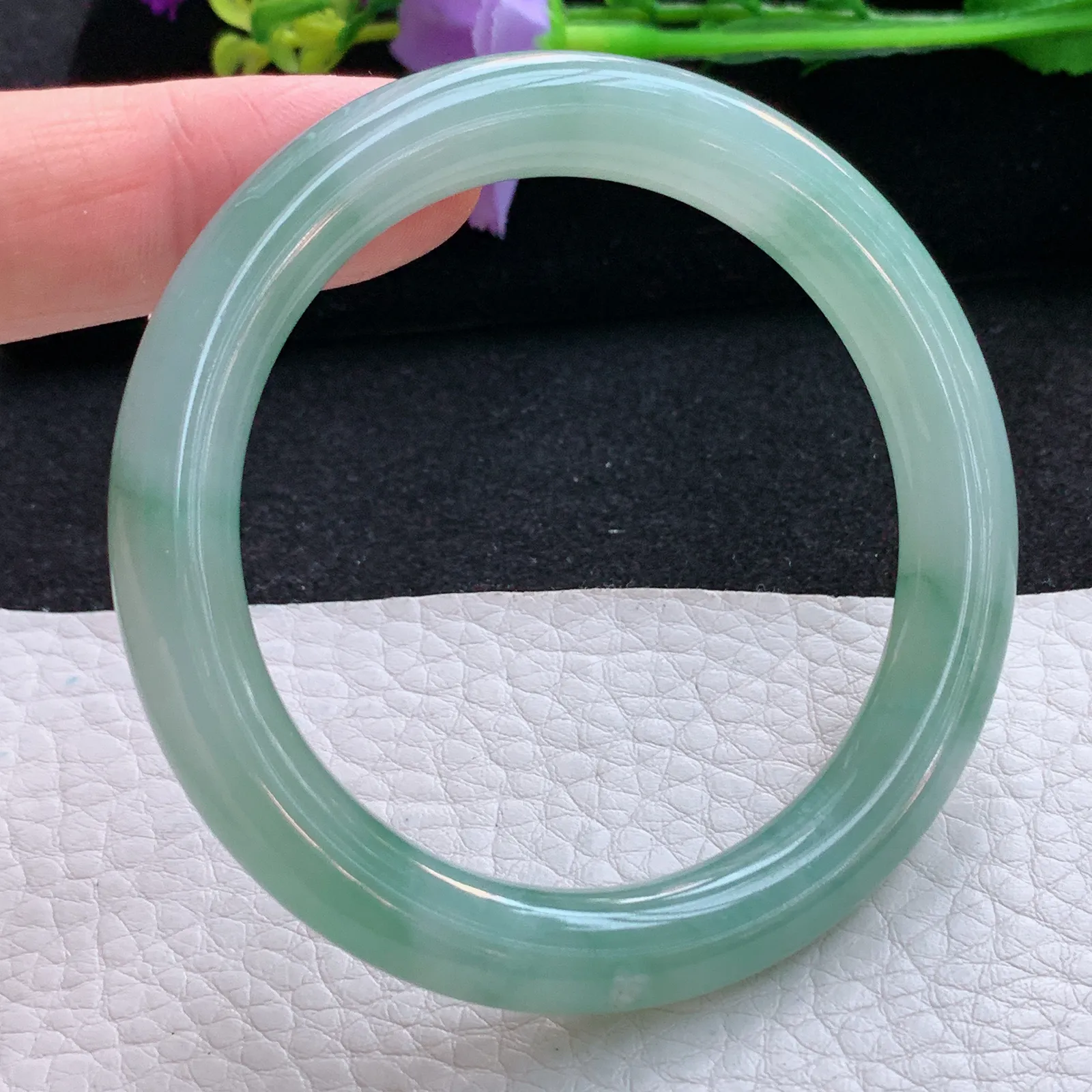 n小圈口52*8.3*8.8叮当镯 翡翠a货玉手镯雅韵圆条珠宝玉手环