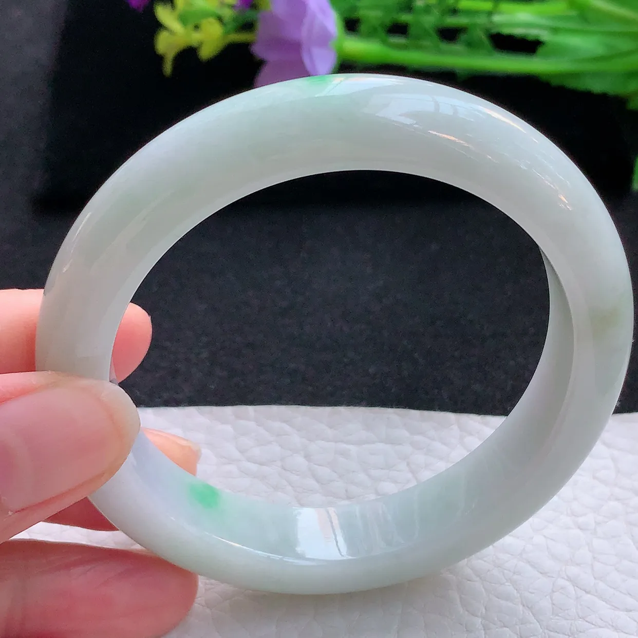 xx自然光57.5*12.8*9平安镯 翡翠a货玉手镯淡春带彩宽边珠宝玉手环