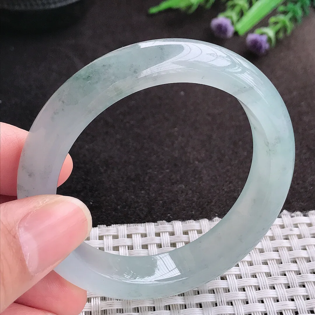 天然A货翡翠53/12.4/8.3老坑冰胶果冻特色飘花手镯宽边玉镯