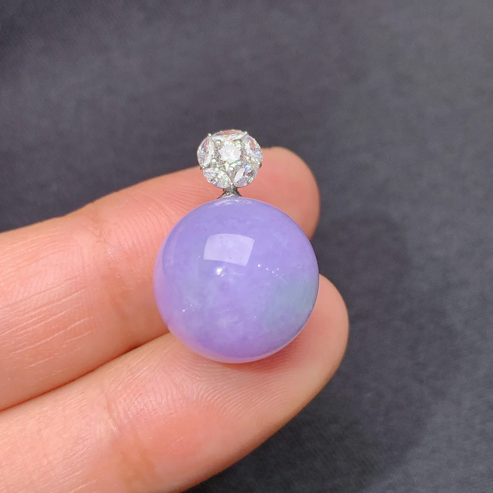 紫罗兰圆珠吊坠，18k金镶嵌，温润细腻，颜色浓郁 cy 尺寸20*13.8