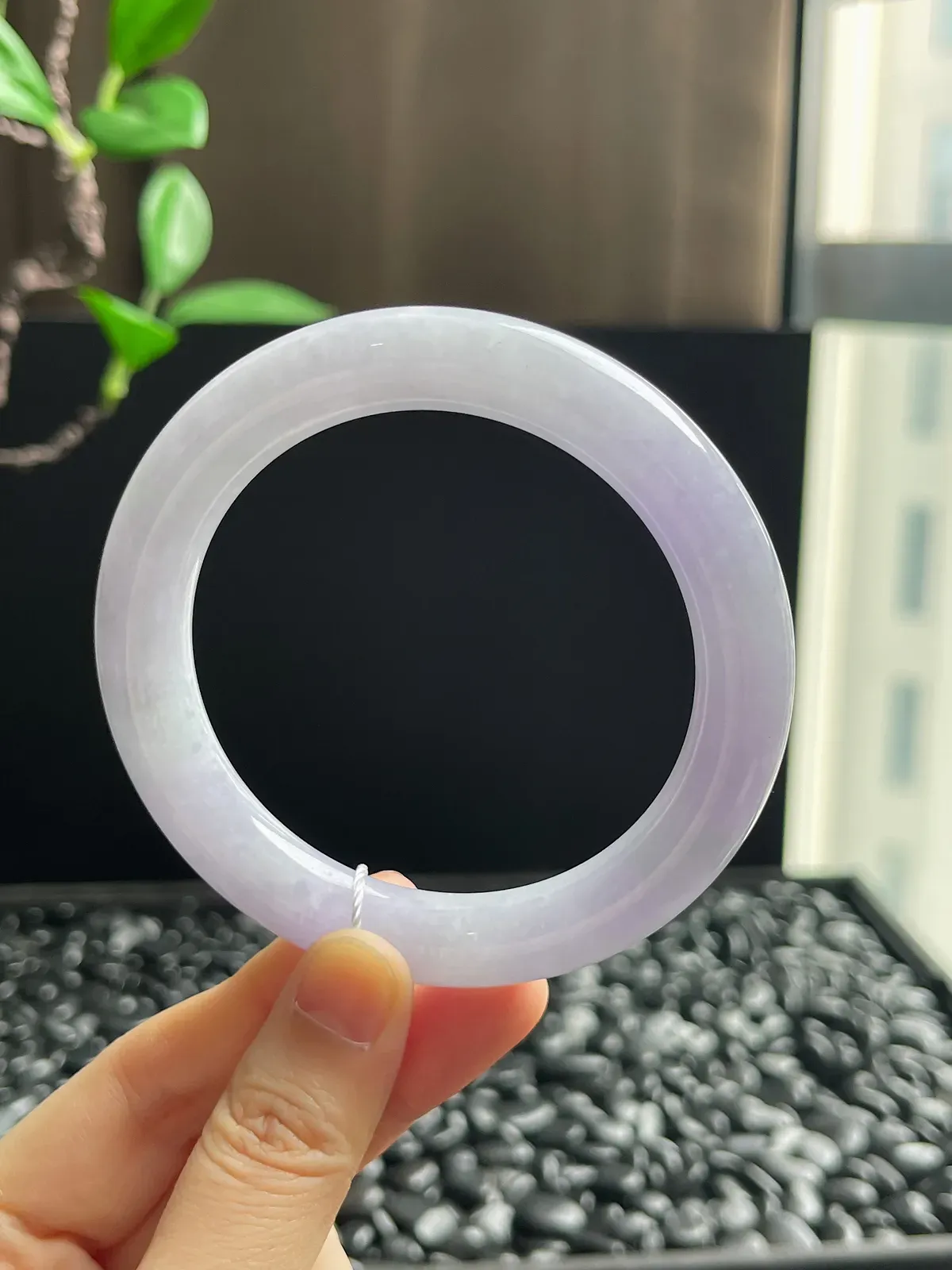 圆镯59圈口，翡翠冰糯种紫色手镯