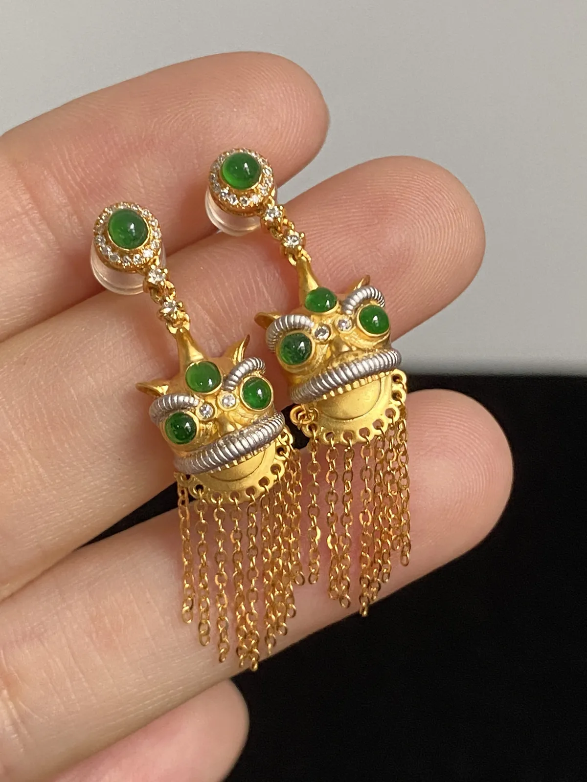 翡翠耳坠，印记：G18K,伴钻石