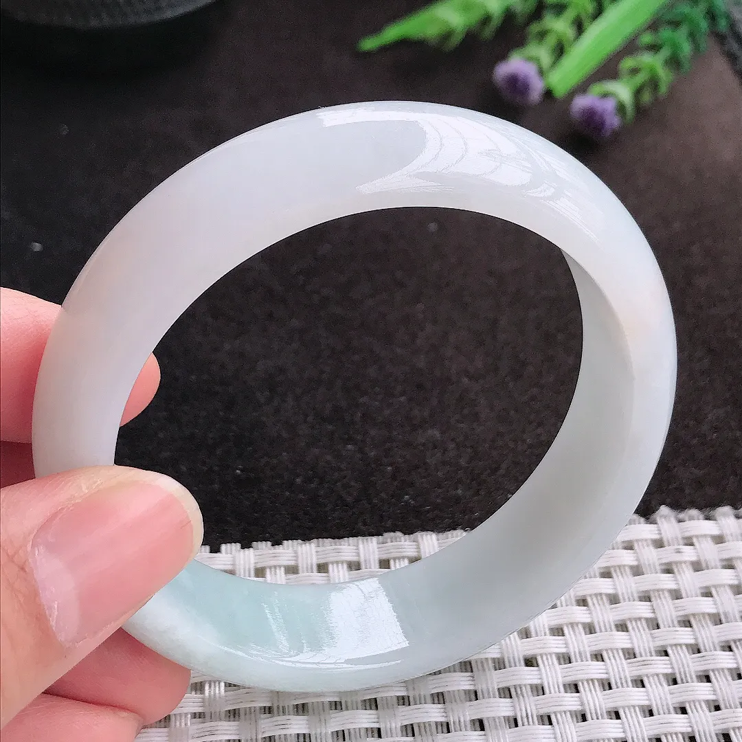 天然A货翡翠56.8/15.9/7.8老坑秀气温润轮胎手镯宽边玉镯